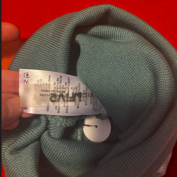 Unisex green forest print piqué knit tuque hat beanie NWT - Picture 5 of 8